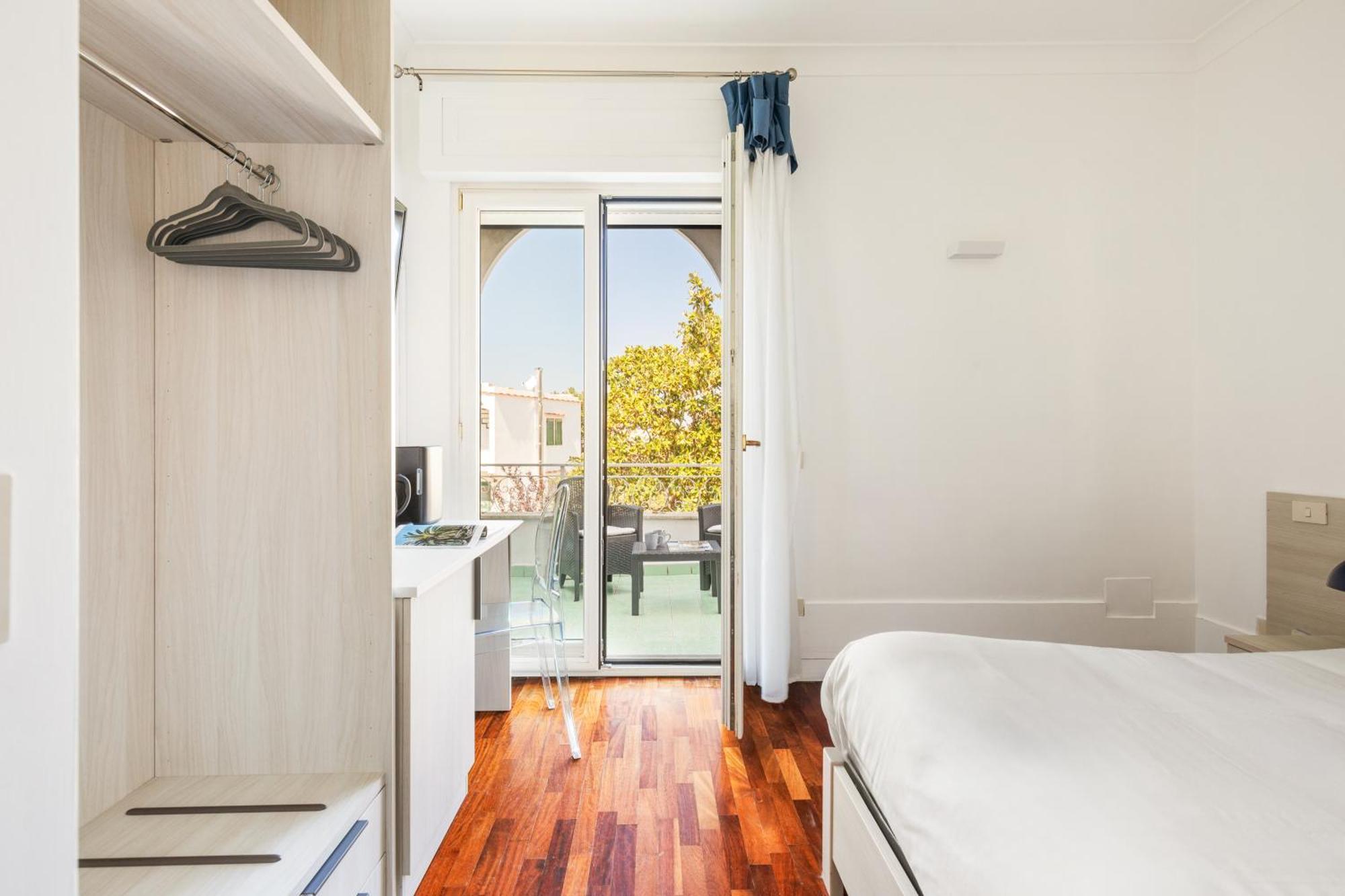 Yourhome - Villa Sorrento เมตา ภายนอก รูปภาพ