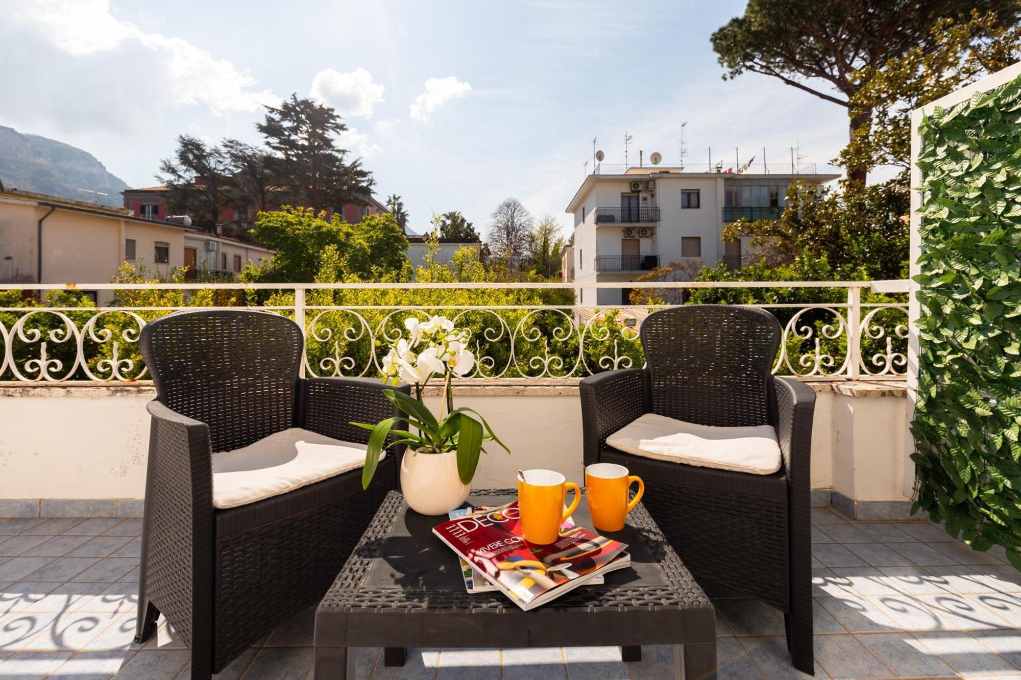 Yourhome - Villa Sorrento เมตา ภายนอก รูปภาพ